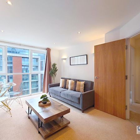 London Excel Stays - One Bed Apartment Экстерьер фото